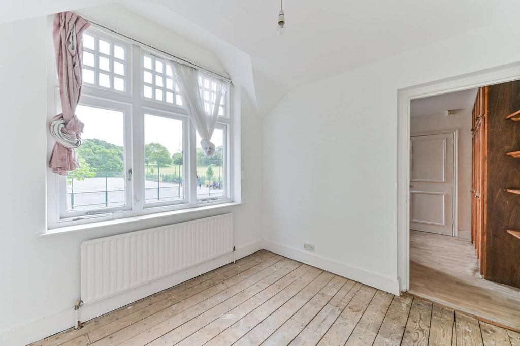 Elderwood Place, West Norwood, London, SE27 Studio for sale £200,000