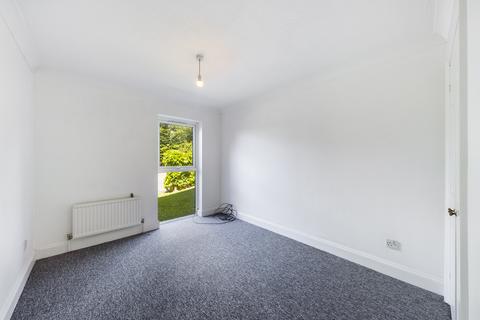 2 bedroom ground floor maisonette to rent, Hamilton Court, Maitland Drive, High Wycombe, HP13 5BN