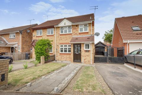 3 bedroom semi-detached house for sale, Oakley Avenue, Rayleigh, SS6