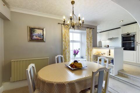 2 bedroom apartment for sale - Walford House, Priory Lea, Ross-on-Wye, Herefordshire, HR9
