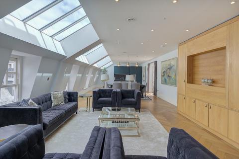 3 bedroom penthouse for sale, Bedford Street, London, WC2E