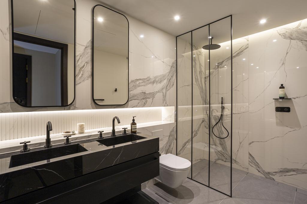 Shower room dark .JPG