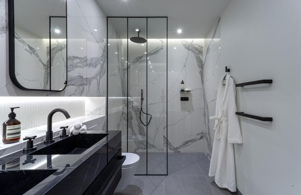 Shower room dark 4.jpg