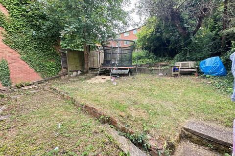9 Ashburnham Road, Luton, LU1 1JN