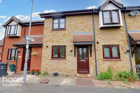 2 bedroom terraced house for sale, Vienna Close, Clayhall