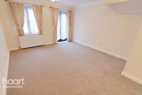 2 bedroom terraced house for sale, Vienna Close, Clayhall