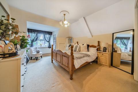 2 bedroom penthouse for sale, The Avenue, Beckenham