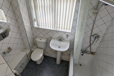 111 Baxters Road, Shirley, Solihull, B90 2RS