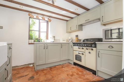 The Cottage Bell Road, Rockland St Peter, Attleborough, NR17 1UL