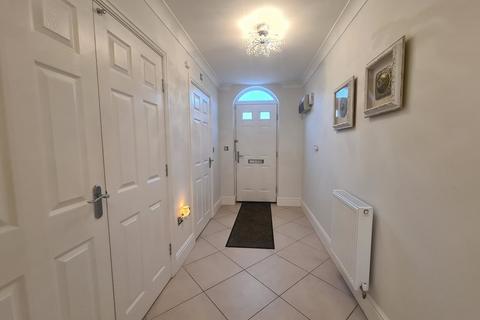 4 bedroom semi-detached house to rent, Glaisdale Court, Darlington, County Durham