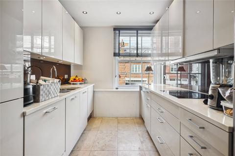 2 bedroom flat for sale, Park Mount Lodge, 12-14 Reeves Mews, Mayfair