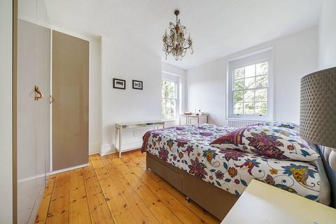 Flat 2, Walpole House Manor Park, Chislehurst, BR7 5QG