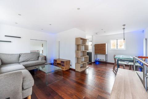 2 bedroom flat for sale, Royal Crescent, Holland Park, London, W11