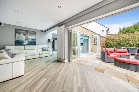 34 Shaw Crescent, South Croydon, CR2 9JA