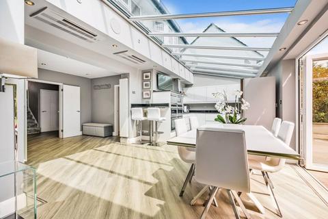 34 Shaw Crescent, South Croydon, CR2 9JA