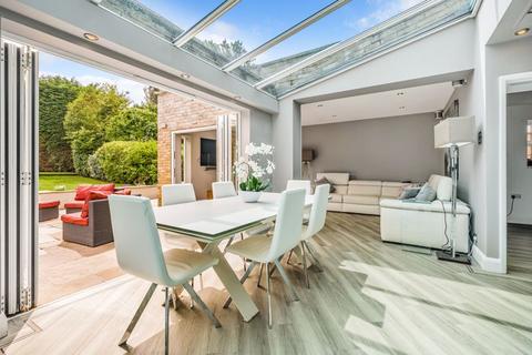 34 Shaw Crescent, South Croydon, CR2 9JA