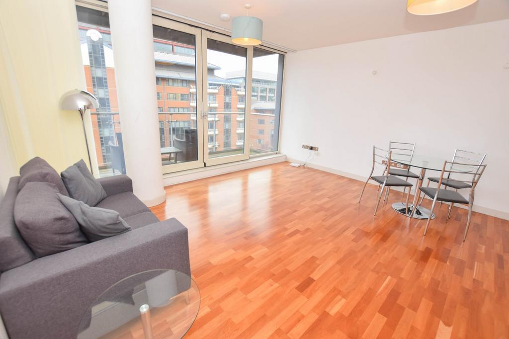 Leftbank, 18 Leftbank, Spinningfields, Manchester, M3 2 bed flat for