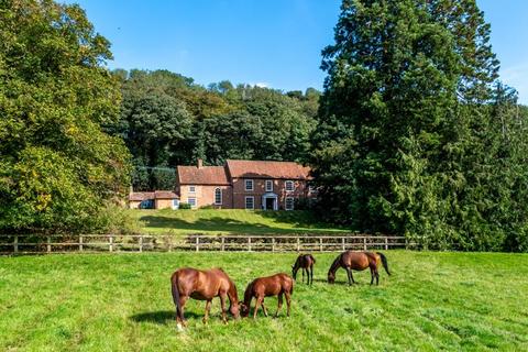 4 bedroom equestrian property for sale, The Grove, Scamblesby, Louth