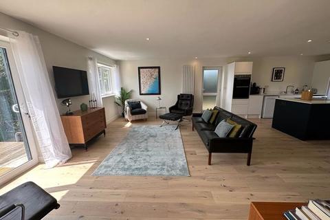 29 Treleaver Way, Truro, TR1 3PS