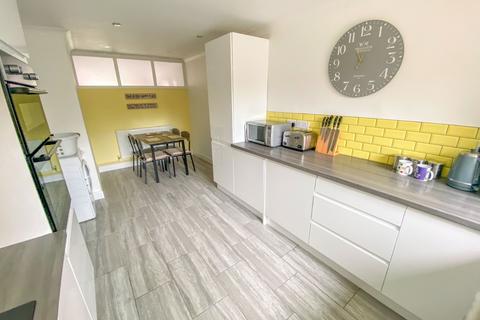 4 Millom Way, Grimsby, DN32 7EJ
