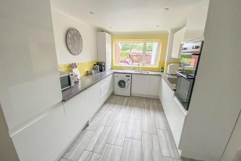 4 Millom Way, Grimsby, DN32 7EJ