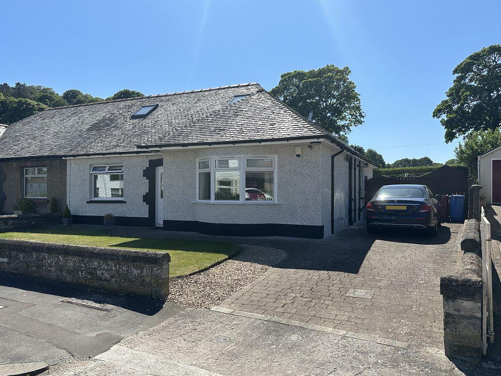 Ancrum Drive, Dundee, DD2 2JA 3 bed semidetached house £1,400 pcm (£