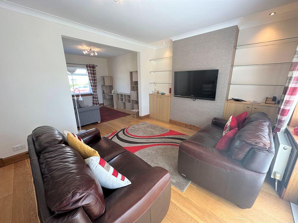 Ancrum Drive, Dundee, DD2 2JA 3 bed semidetached house £1,400 pcm (£