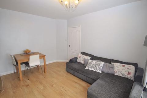 22 Greenway Gardens, Greenford, UB6 9TT