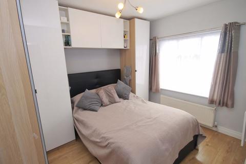 22 Greenway Gardens, Greenford, UB6 9TT