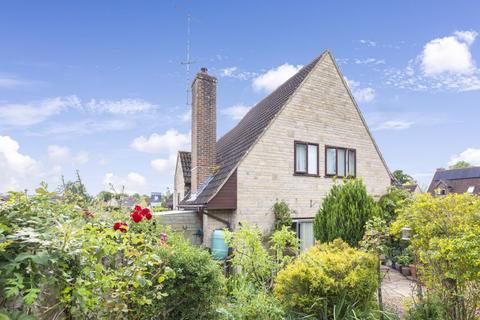 4 bedroom detached house for sale, Hunters Mead, Motcombe SP7