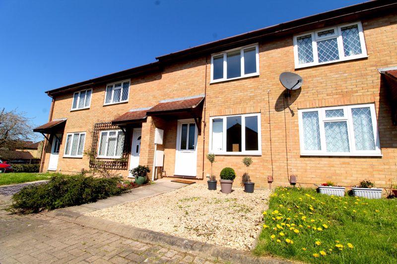 Ottrells Mead, Bradley Stoke 2 bed terraced house £1,295 pcm (£299 pw)