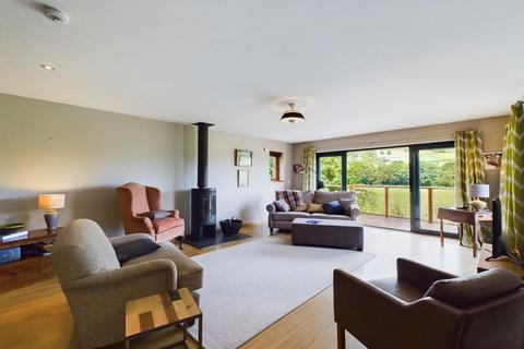 3 bedroom detached house for sale, Pandy, Abergavenny