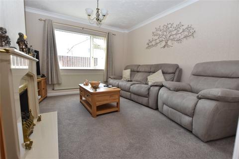 8 Dunster Close, Taunton, TA2 8EE
