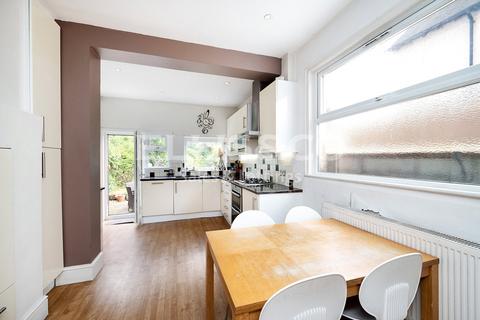 undefined, Millway, Mill Hill, London, NW7