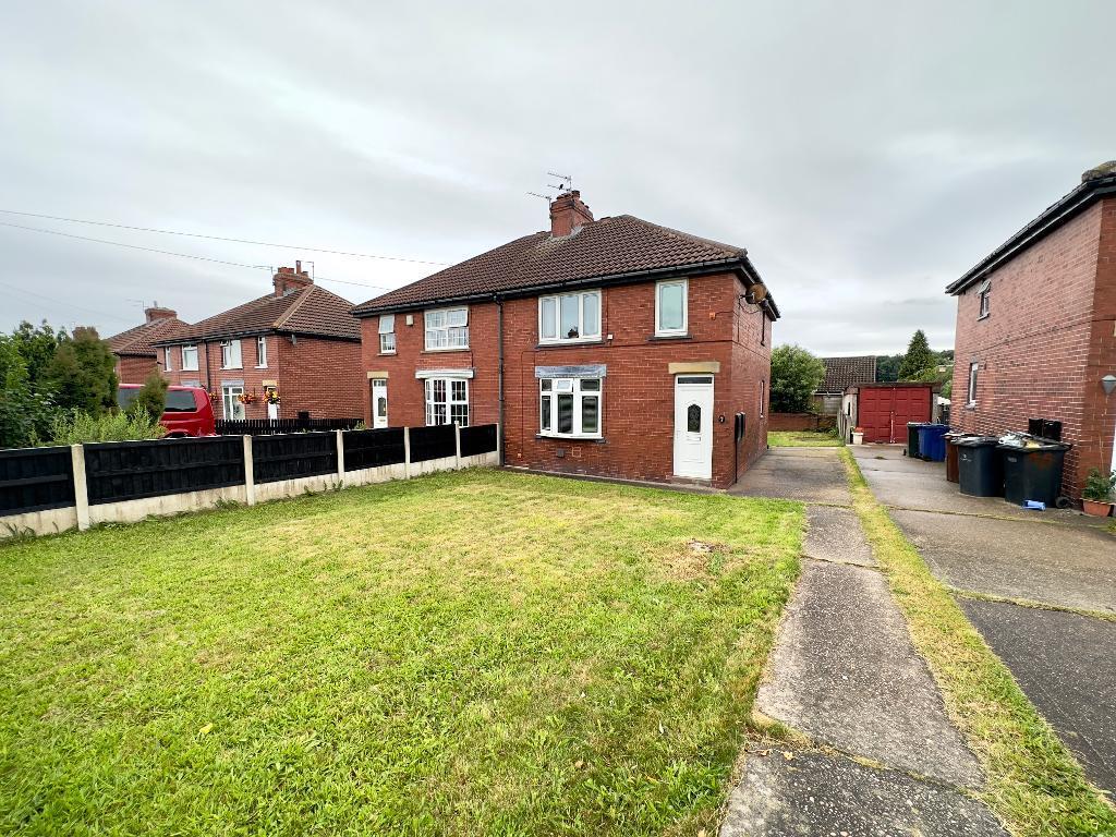 Worsbrough Road, Birdwell, Barnsley, South Yorkshire, S70 5QR 3 bed