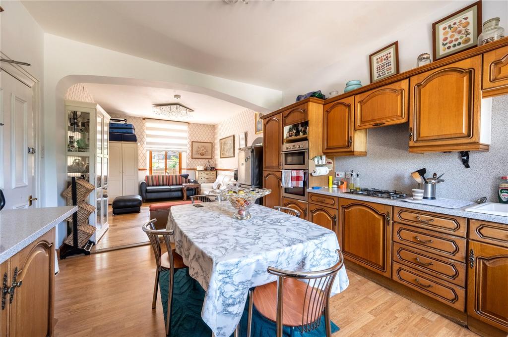 Dining Room/Kitchen