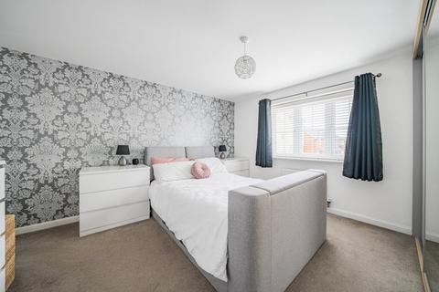 7 Davy Drive, Shefford, SG17 5ZF