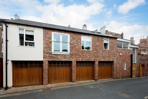 2 bedroom apartment for sale, St. Leonards Mews, York, North Yorkshire, YO1