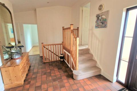 4 bedroom detached house for sale, Brook Drive, Bude, Cornwall, EX23