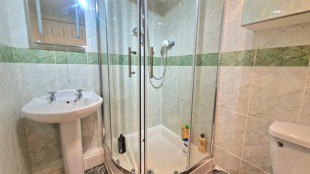 Ensuite
