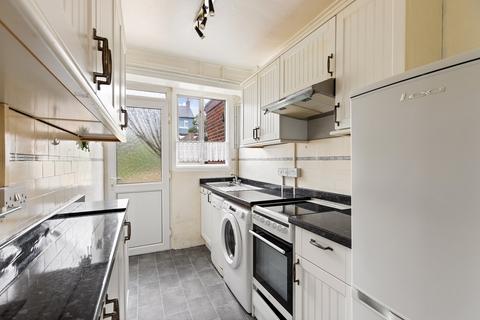 21 Archer Road, Folkestone, CT19 5SA