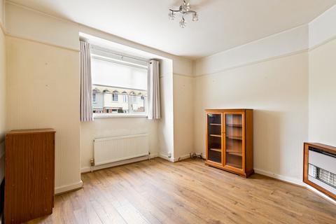 21 Archer Road, Folkestone, CT19 5SA