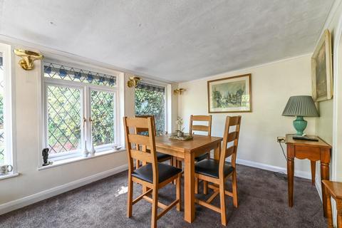 33 Alexandra Crescent, Bromley, BR1 4ET
