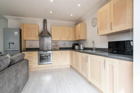 25 Cochrane Drive, Dartford, DA1 2GE