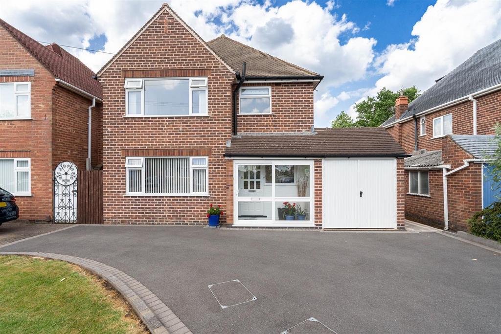 Heathcote Avenue, Solihull SSTC... 3 bed detached house £600,000
