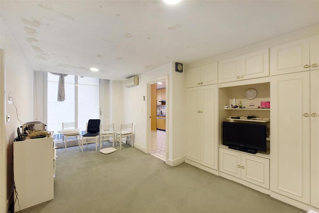 24 Fountain House (4).JPG