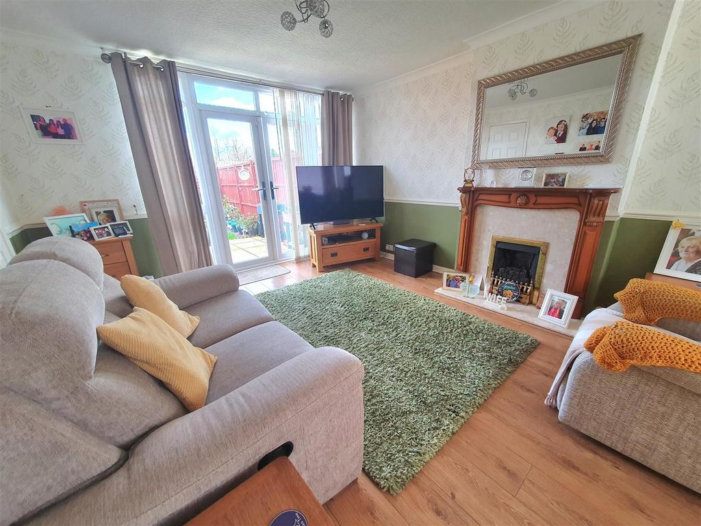 Riverside Close, Whitley, Coventry 3 bed terraced house for sale £220,000