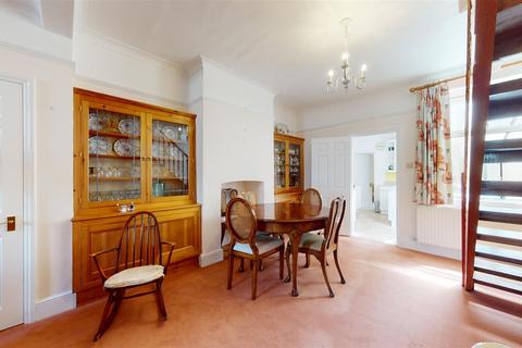 2 bedroom terraced house for sale, Empingham Road, Stamford