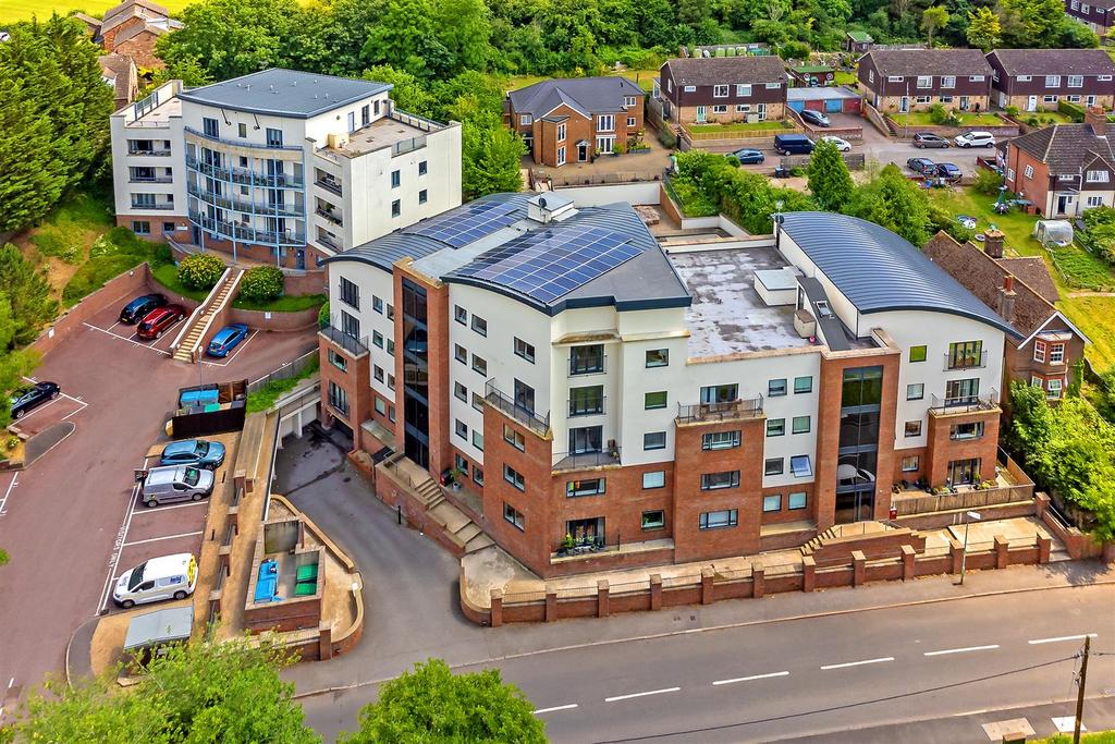 20 Brookside Court-2.jpg