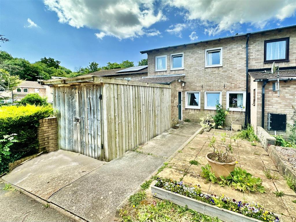 Rowan Way, Brixham 3 bed terraced house for sale £269,950